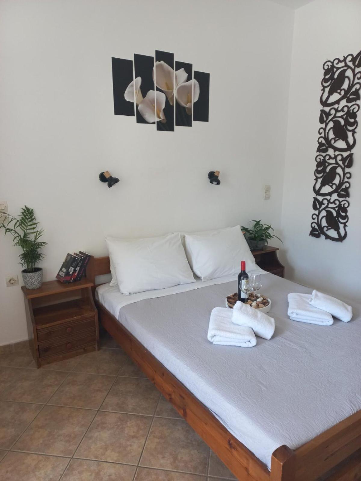 Appartement Happy Days à Agia Galini Extérieur photo